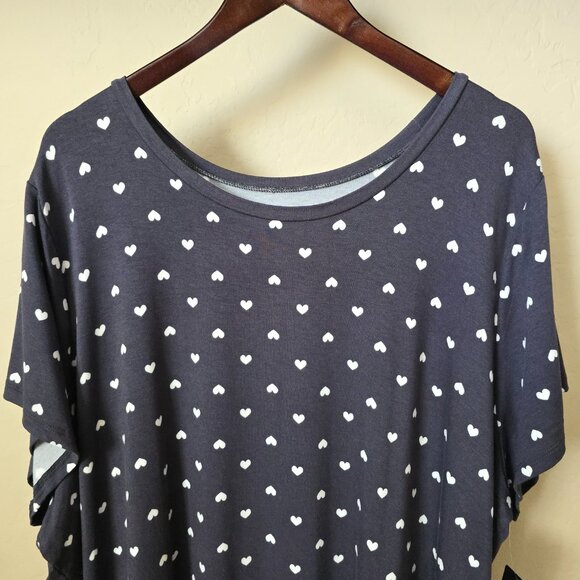 Torrid Gray Heart Slim Fit Super Soft Knit Tee Shirt - Picture 8 of 15